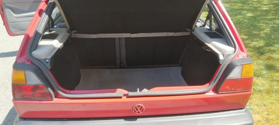 1990 Volkswagen GTI Mk2 - Image 12 of 18