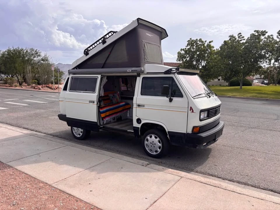 1990 Volkswagen Vanagon - Image 2 of 12