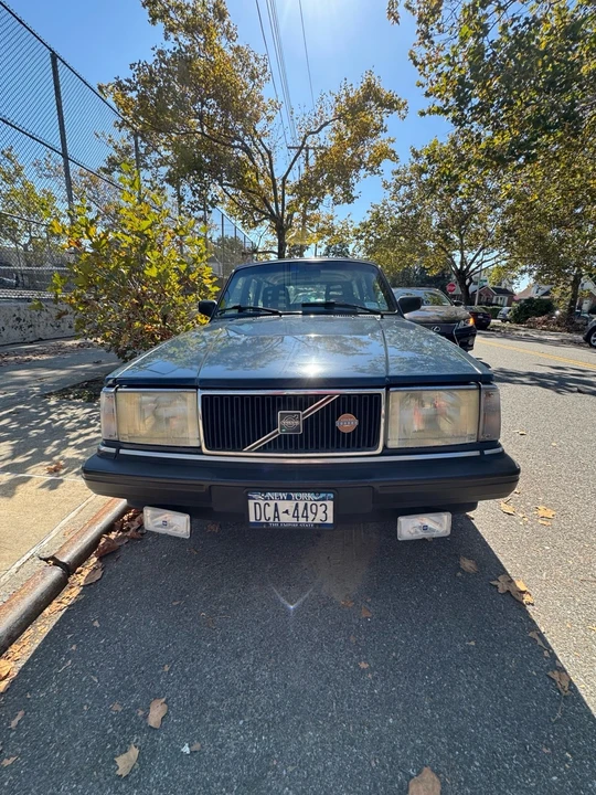 1990 Volvo 200 Series - Image 6 of 11