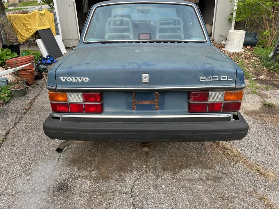 1990 Volvo 200 Series - Image 4 of 5