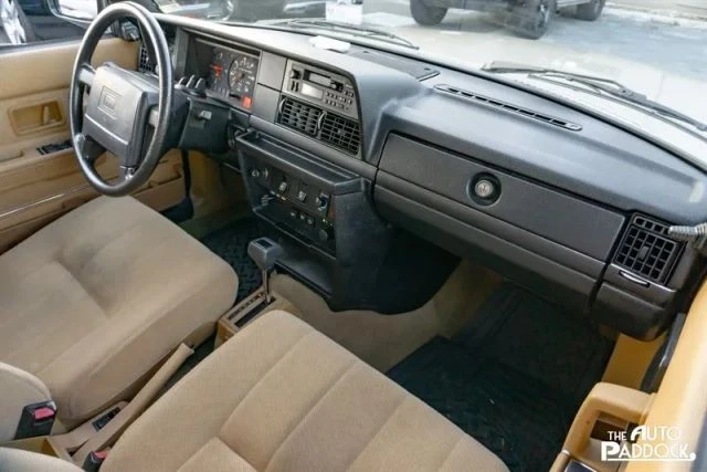 1990 Volvo 244 - Image 14 of 21