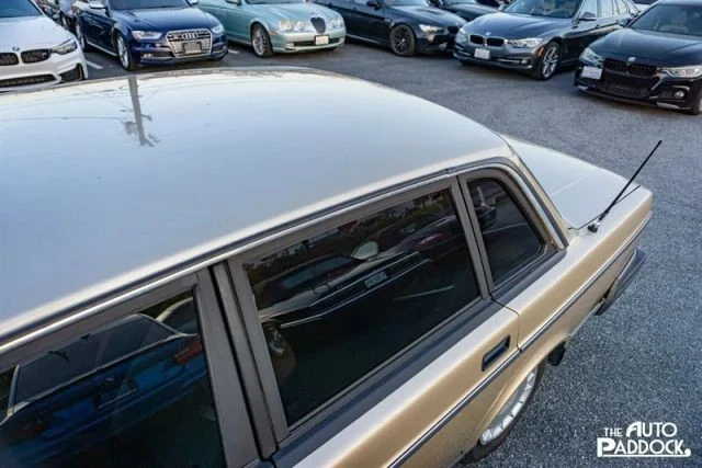 1990 Volvo 244 - Image 9 of 21