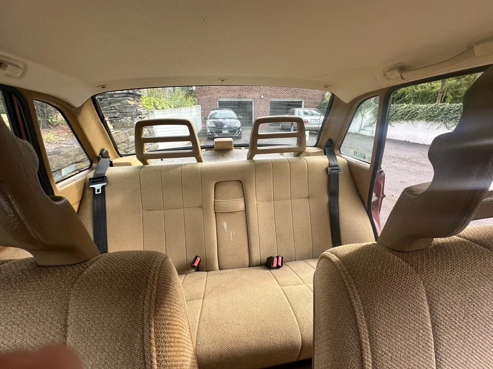 1990 Volvo 200 Series - Image 11 of 18
