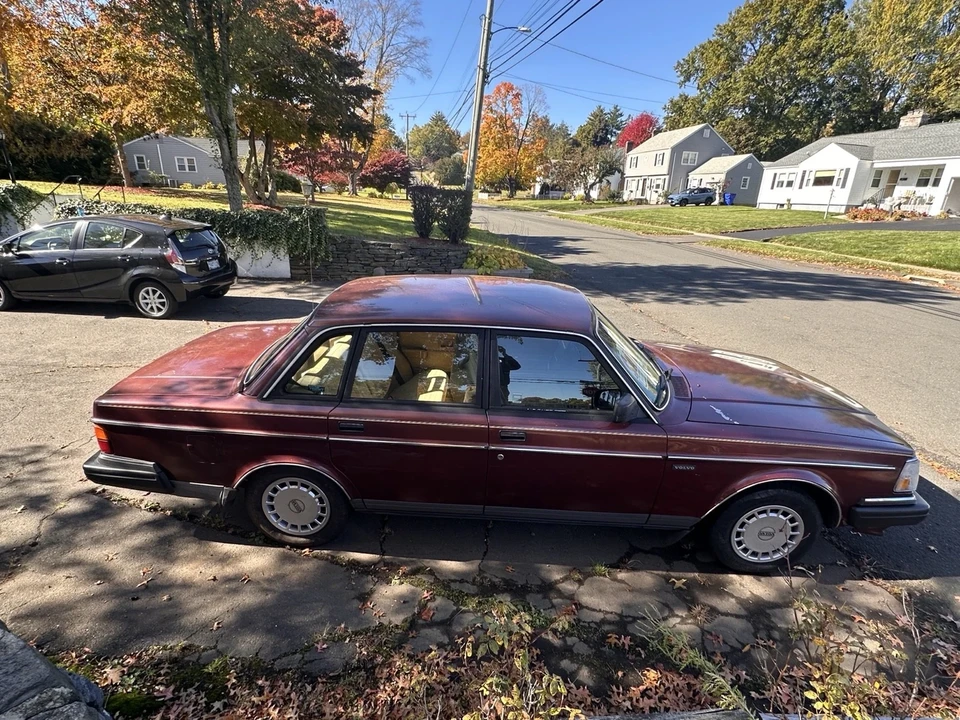 1990 Volvo 200 Series - Image 5 of 18