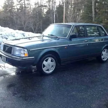 1990 Volvo 240 GL Sedan 4D