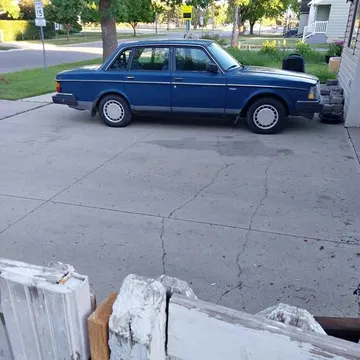 1990 Volvo 240 Sedan 4D