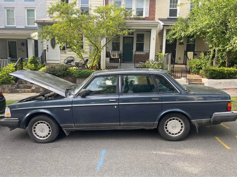 1990 Volvo 244 - Image 2 of 9