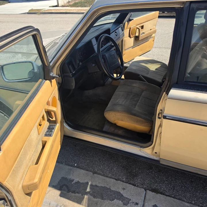 1990 Volvo 245 - Image 19 of 22