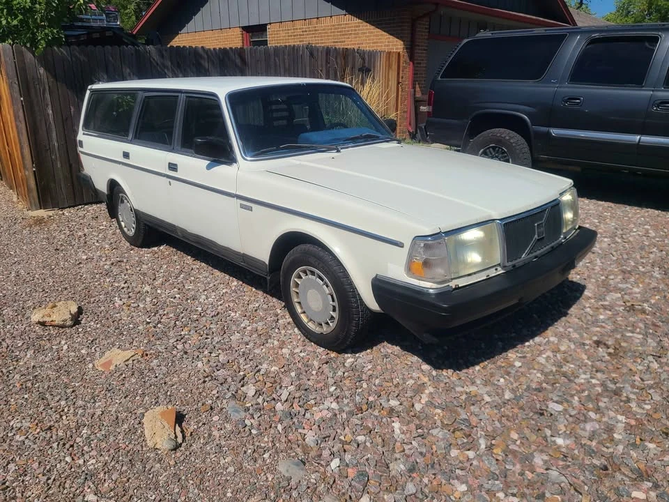1990 Volvo 245 - Image 2 of 13