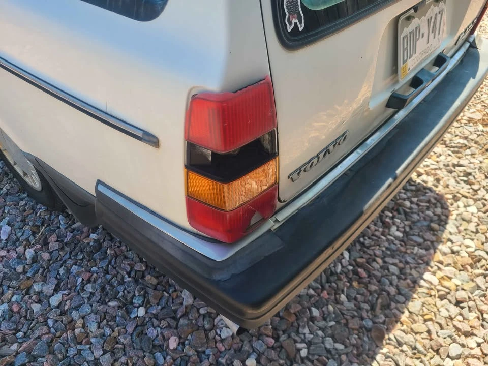 1990 Volvo 245 - Image 12 of 13