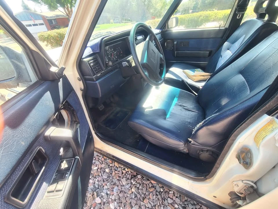 1990 Volvo 245 - Image 7 of 13