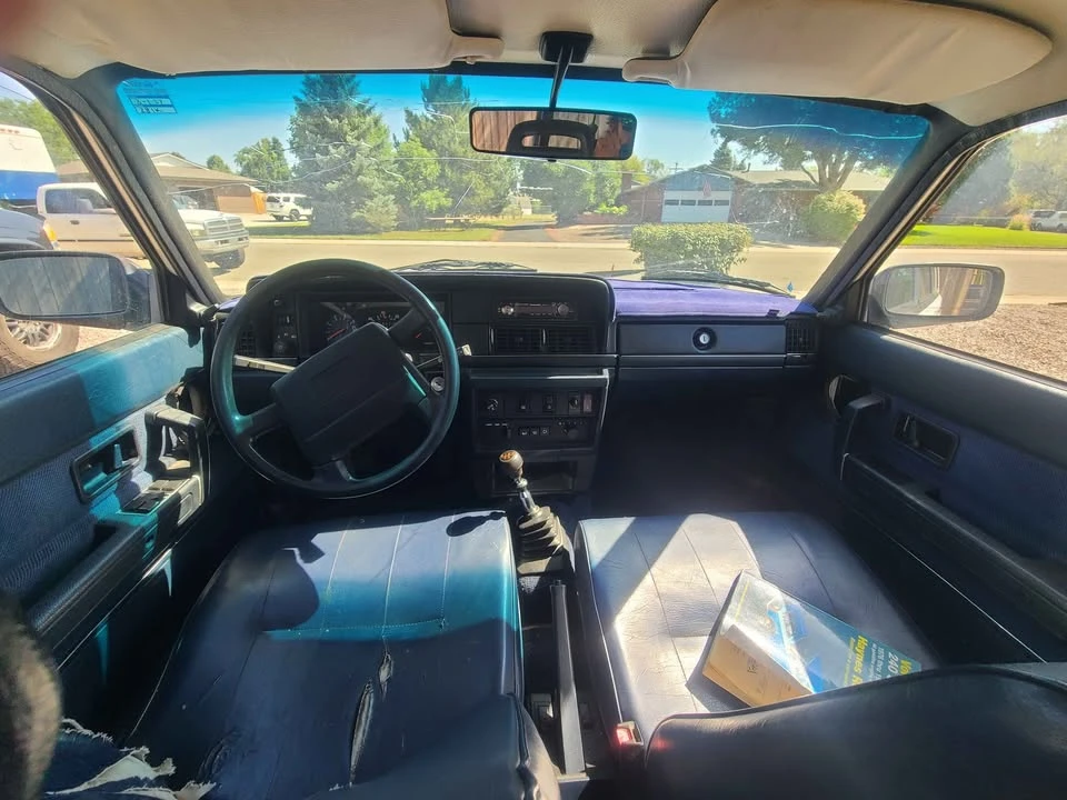 1990 Volvo 245 - Image 6 of 13