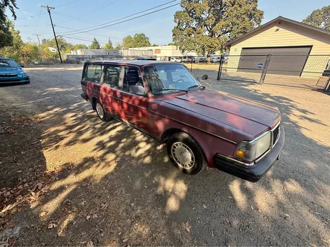 1990 Volvo 240 Wagon 4D