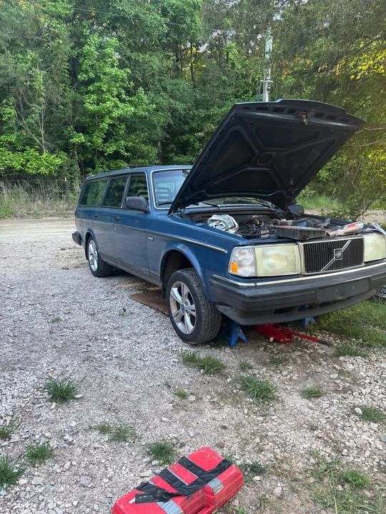 1990 Volvo 245 - Image 8 of 11