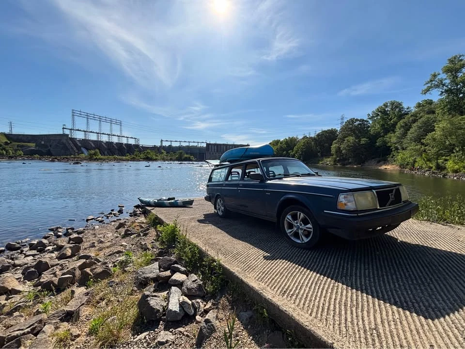 1990 Volvo 245 - Image 10 of 11