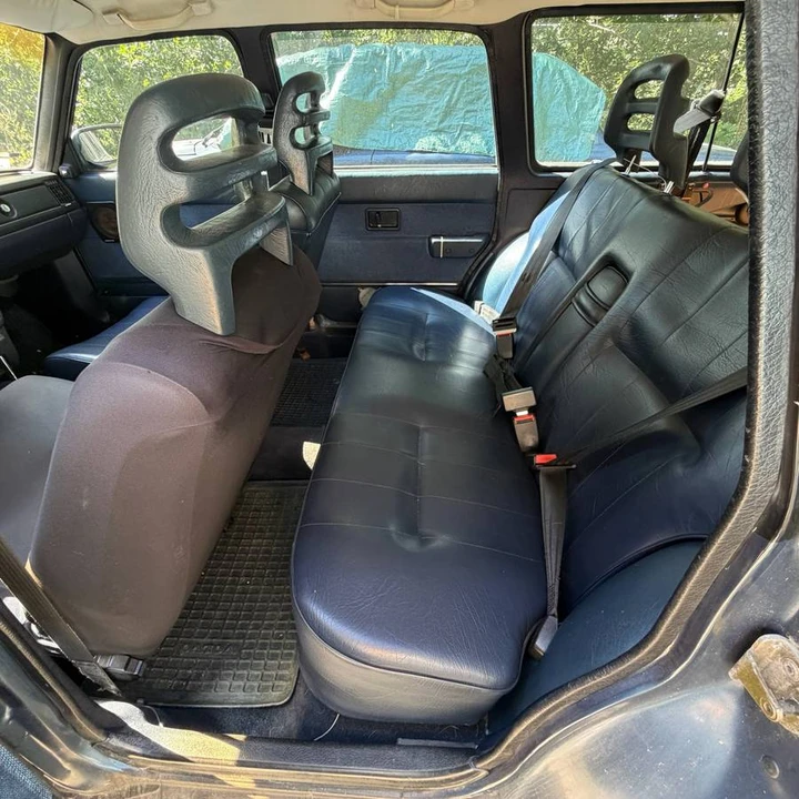 1990 Volvo 245 - Image 18 of 24