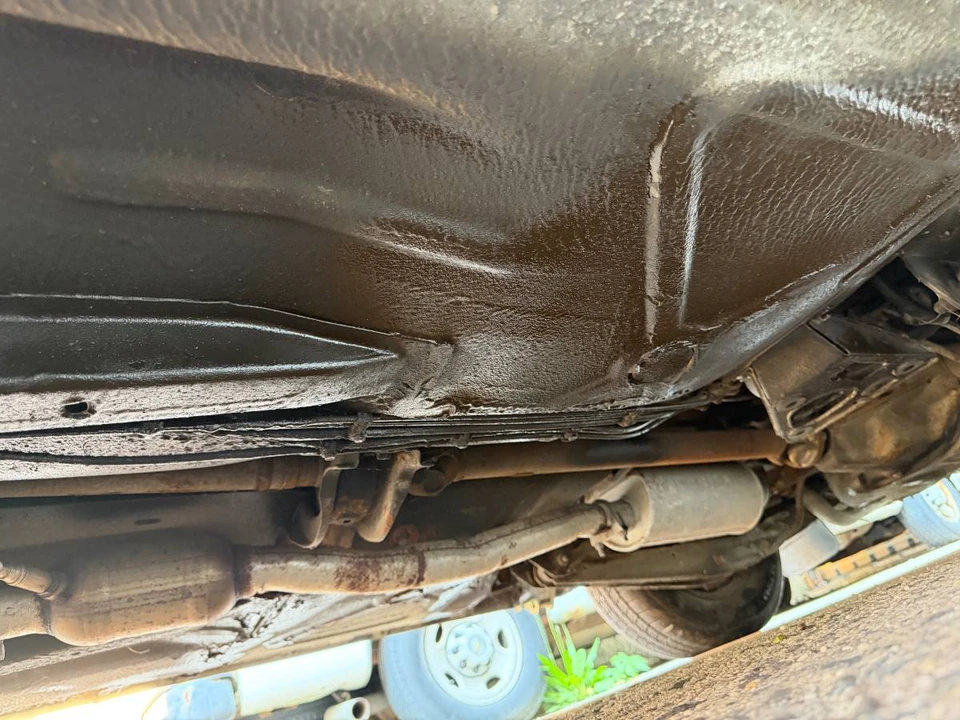 1990 Volvo 245 - Image 15 of 17