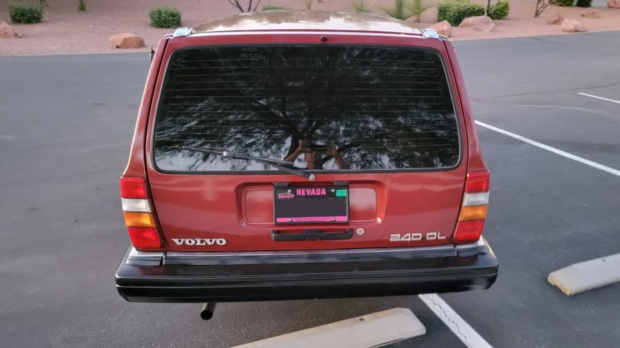 1990 Volvo 245 - Image 5 of 24