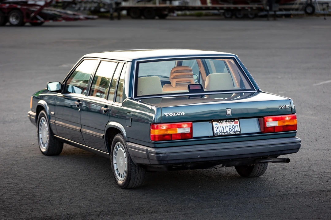 1990 Volvo 740 - Image 18 of 31