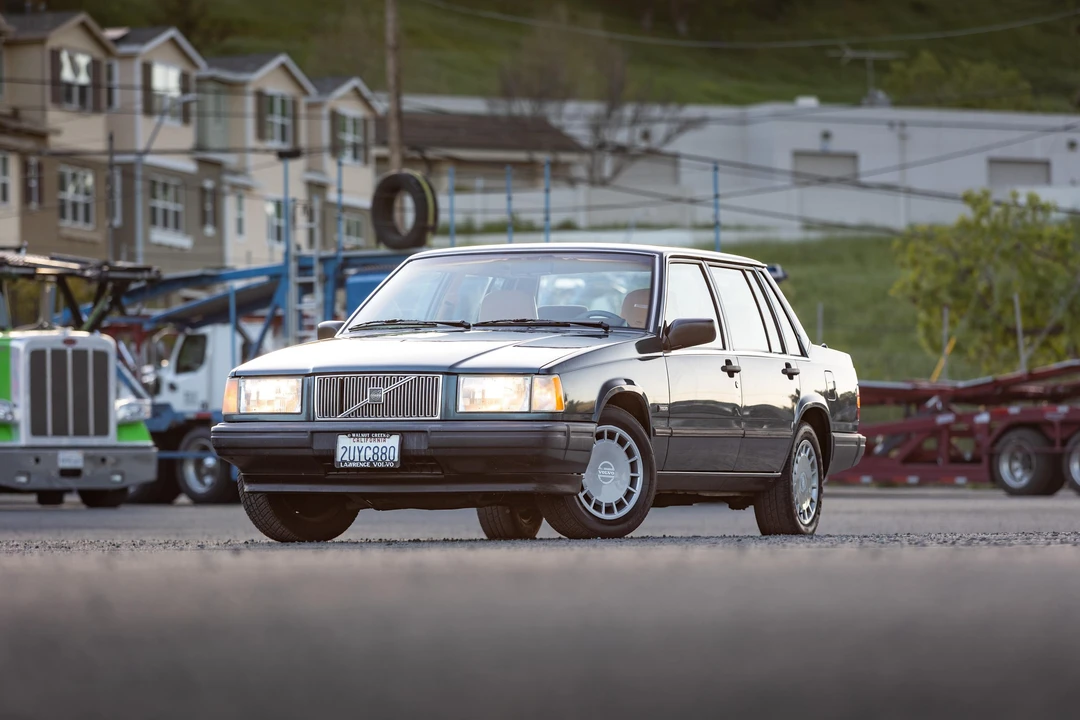 1990 Volvo 740 - Image 12 of 31