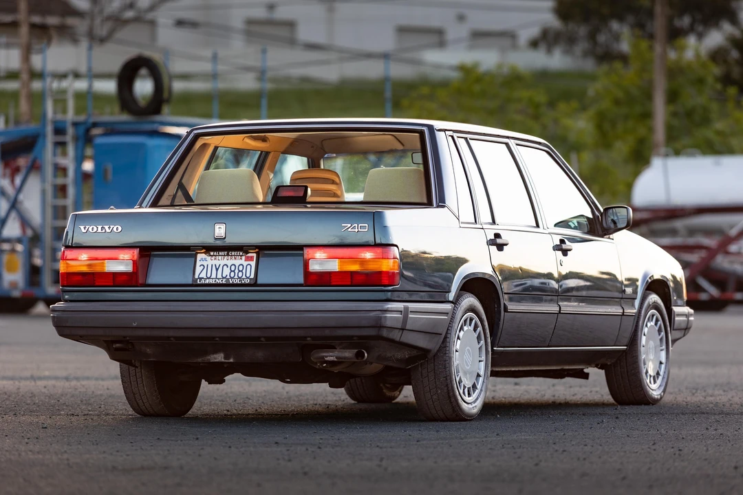1990 Volvo 740 - Image 26 of 31