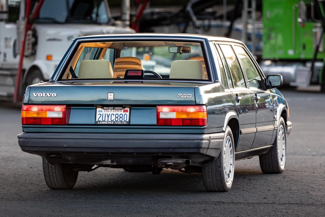 1990 Volvo 740 - Image 23 of 31
