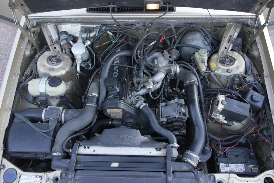 1990 Volvo 740 - Image 6 of 9