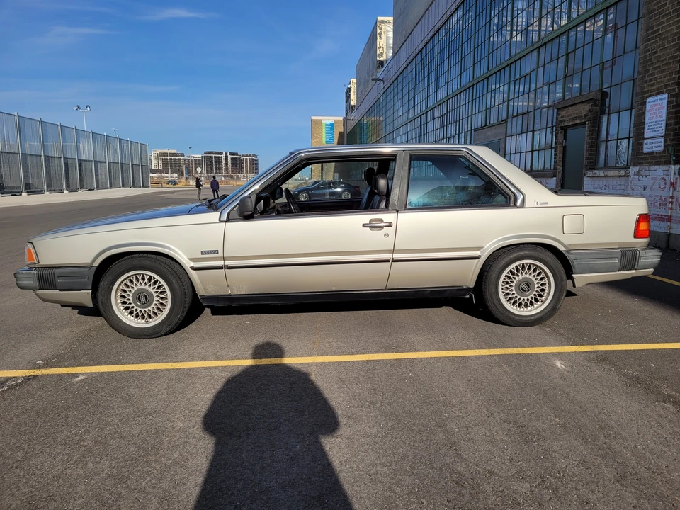 1990 Volvo 780 - Image 11 of 31