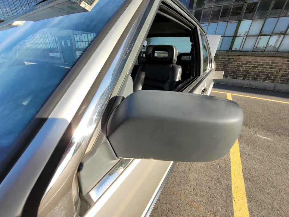 1990 Volvo 780 - Image 30 of 31