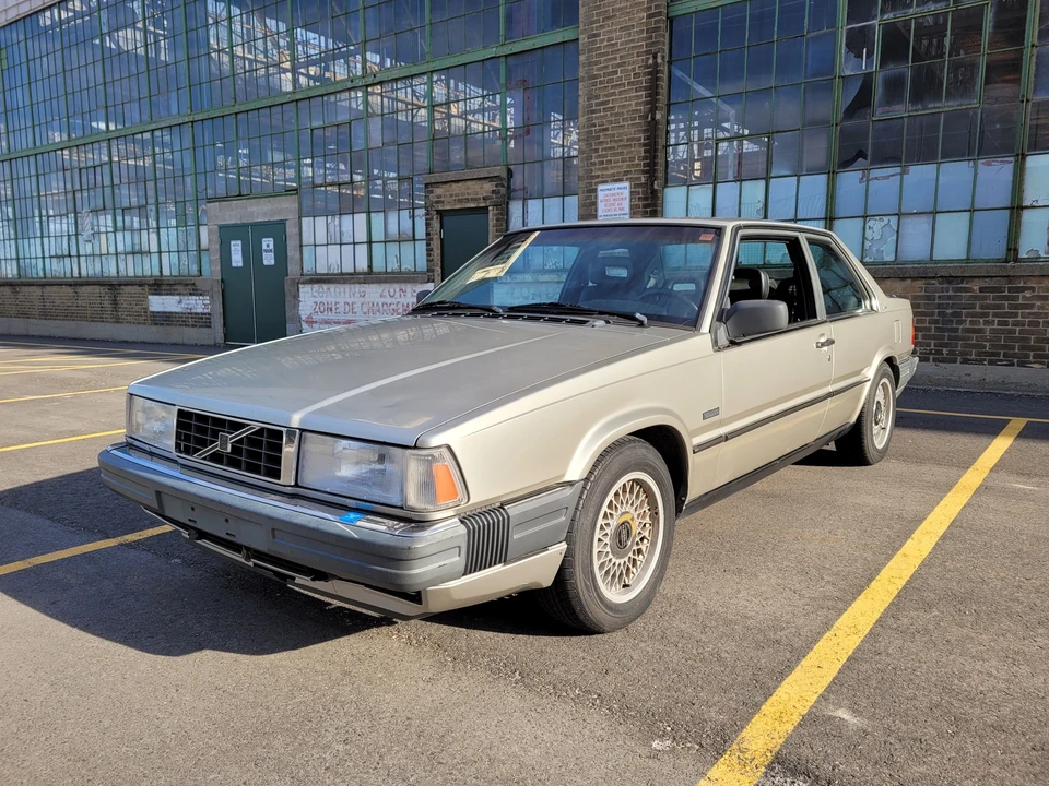 1990 Volvo 780 - Image 7 of 31