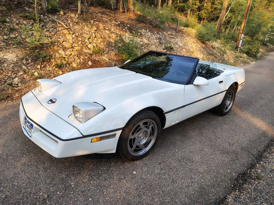 1990 Chevrolet Corvette C4 - Image 5 of 24