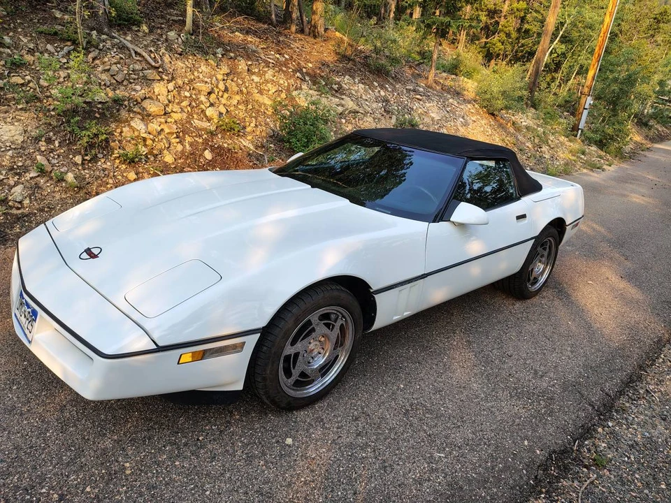 1990 Chevrolet Corvette C4 - Image 8 of 24