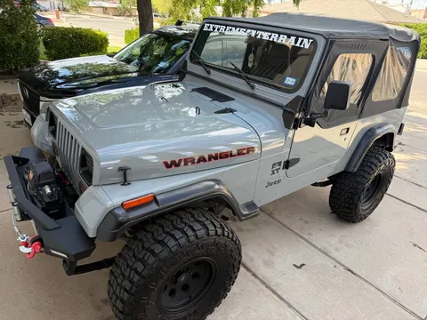 1990 Jeep Wrangler YJ 350/350 Chevy Conversion