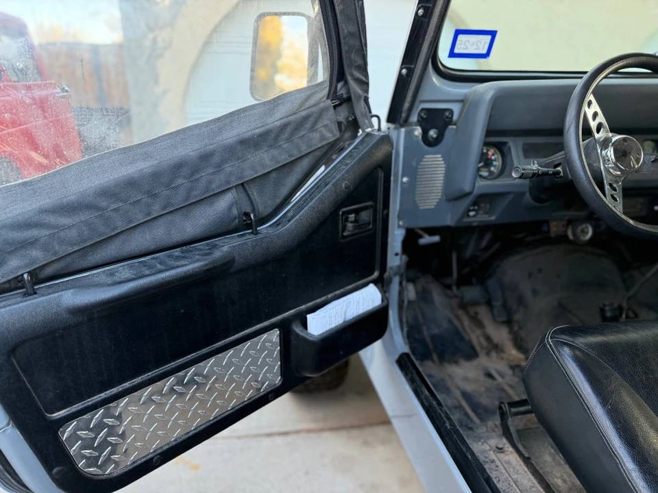 1990 Jeep YJ Wrangler - Image 12 of 18