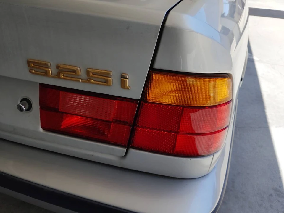 1990 BMW E34 5 Series - Image 9 of 15