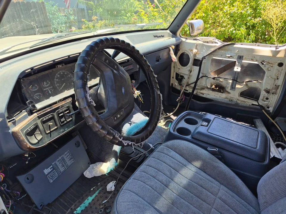 1990 Ford Bronco 4th Gen - Image 6 of 7