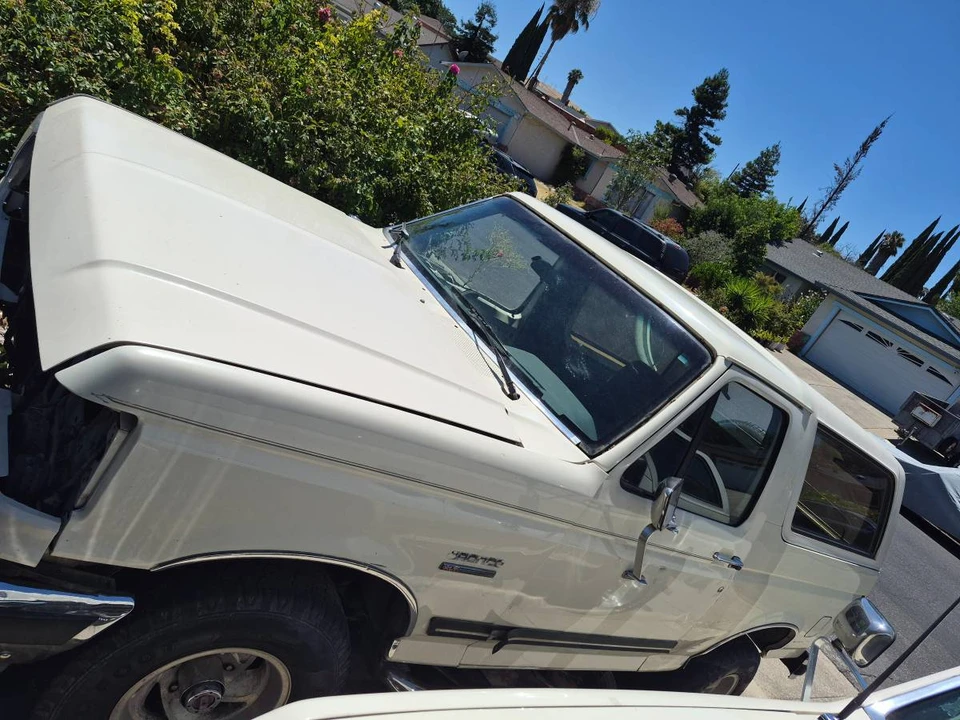 1990 Ford Bronco 4th Gen - Image 3 of 7