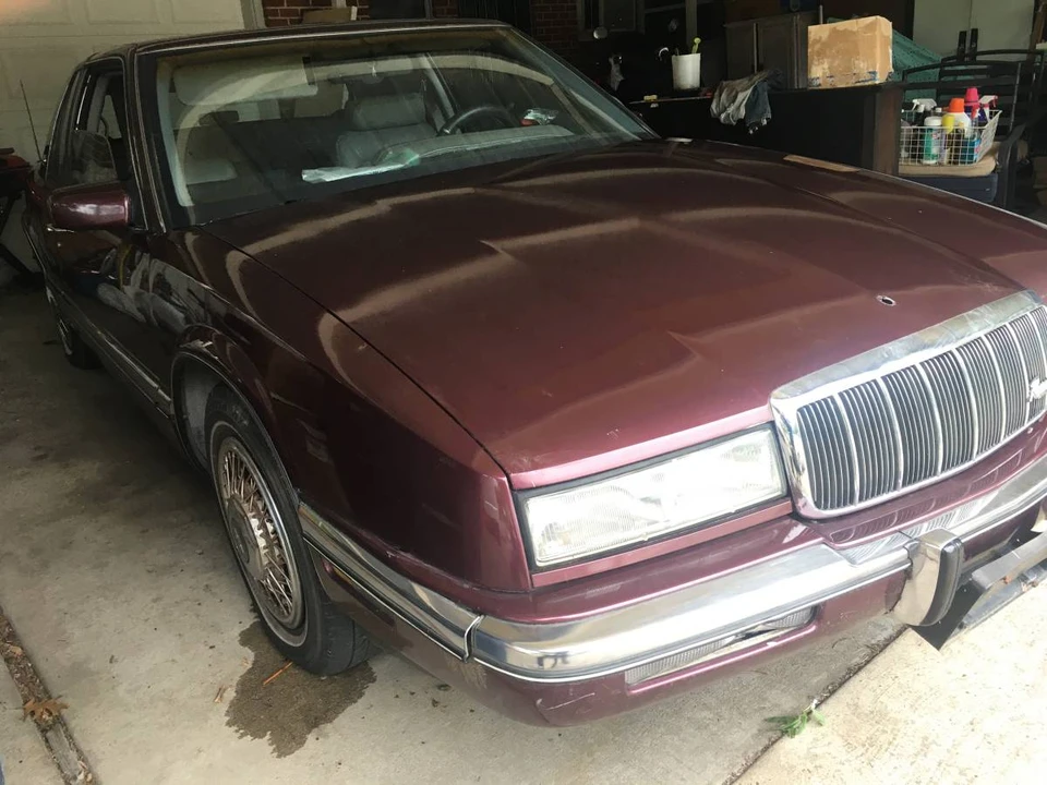 1990 Buick Riviera 4th-7th Gen - Image 2 of 22