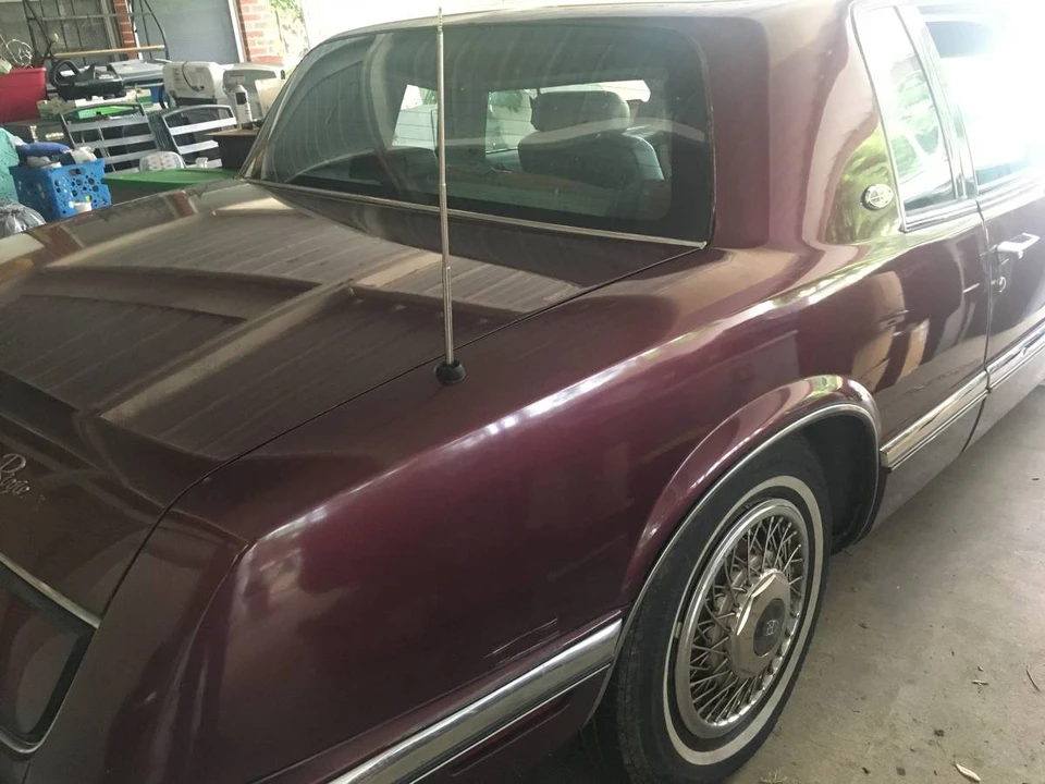 1990 Buick Riviera 4th-7th Gen - Image 3 of 22