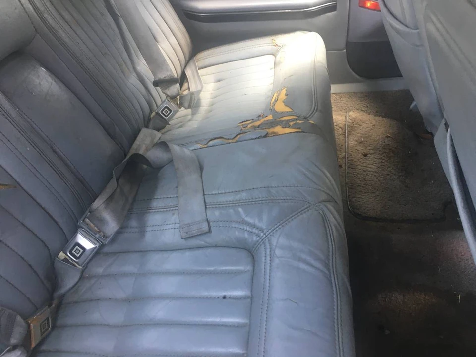 1990 Buick Riviera 4th-7th Gen - Image 17 of 22