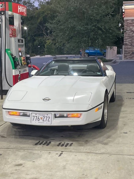 1990 Chevrolet Corvette C4 - Image 10 of 16
