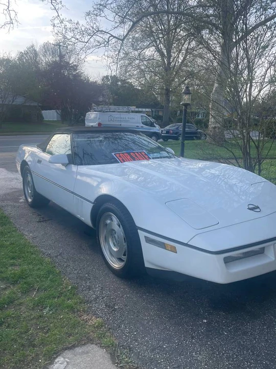 1990 Chevrolet Corvette C4 - Image 2 of 16