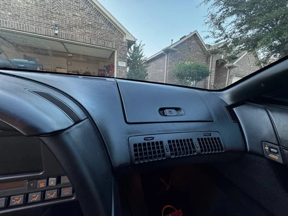 1990 Chevrolet Corvette C4 - Image 14 of 15