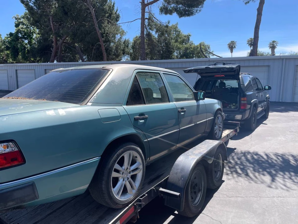 1990 Mercedes-Benz W124 E-Class - Image 4 of 8