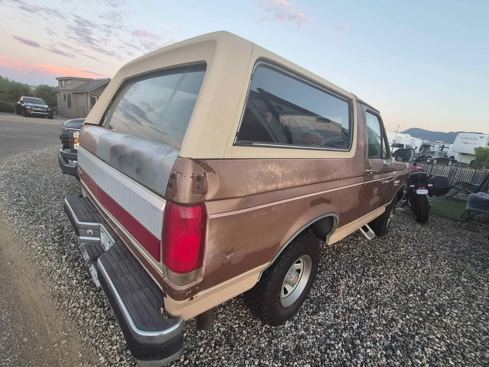 1990 Ford Bronco 4th Gen - Image 7 of 10