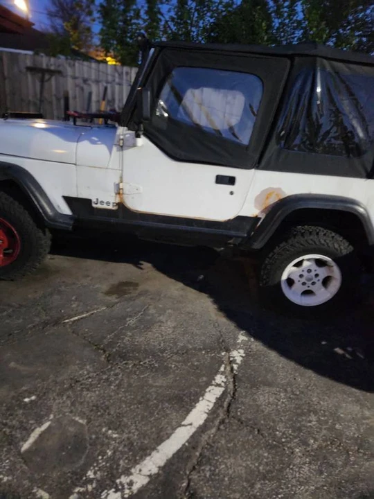 1992 Jeep YJ Wrangler - Image 7 of 10