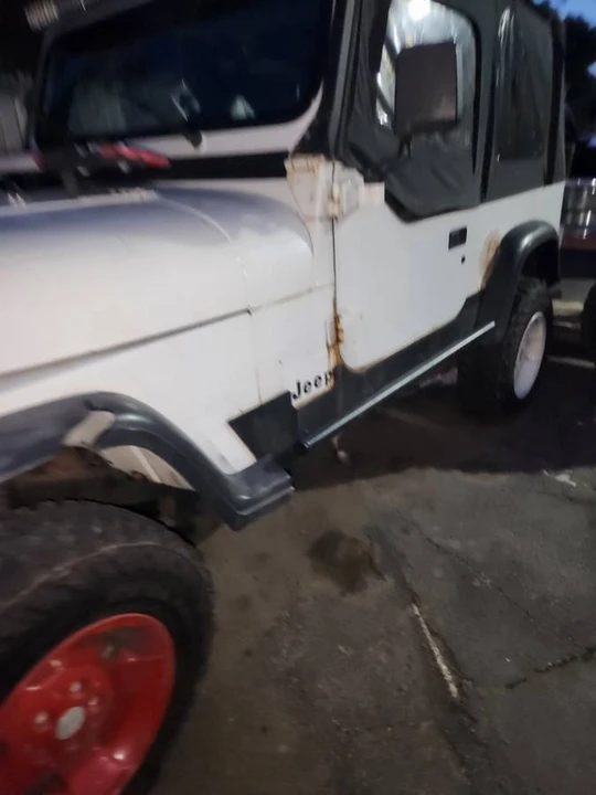 1992 Jeep YJ Wrangler - Image 8 of 10