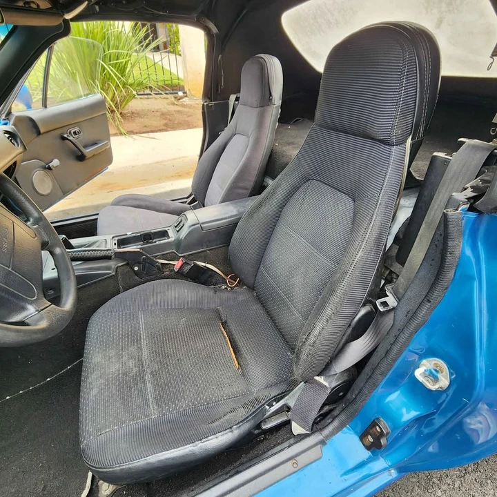 1990 Mazda NA MX-5 Miata - Image 8 of 9