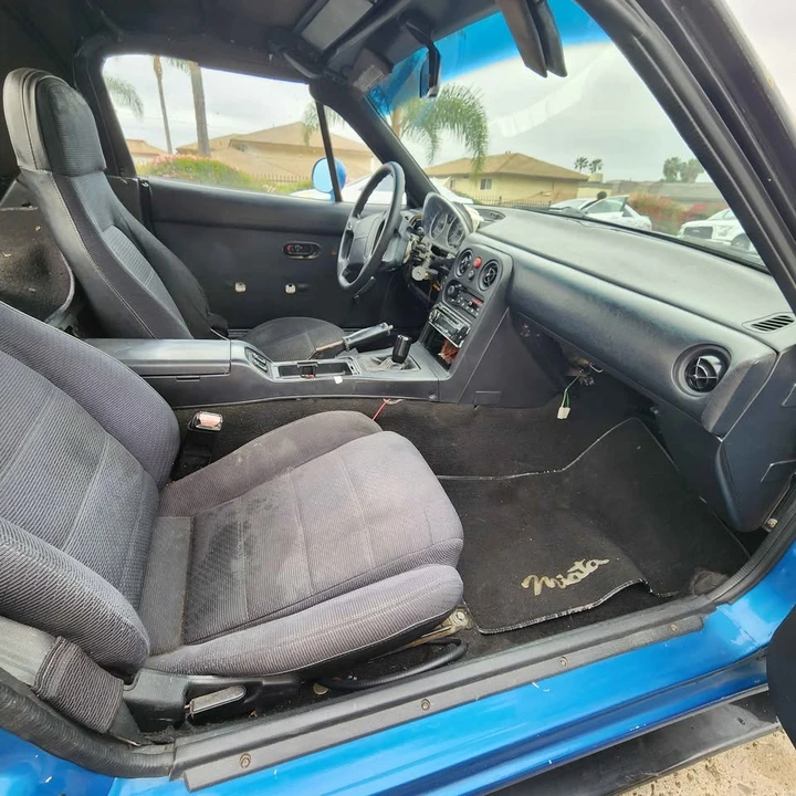1990 Mazda NA MX-5 Miata - Image 6 of 9