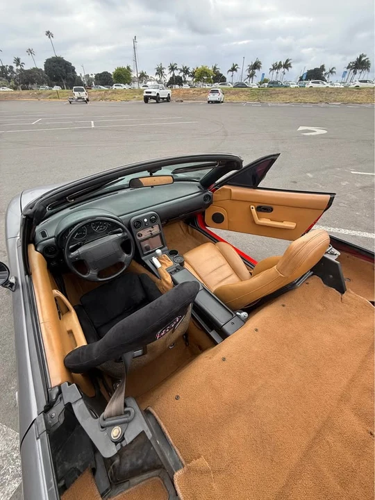 1990 Mazda NA MX-5 Miata - Image 7 of 10